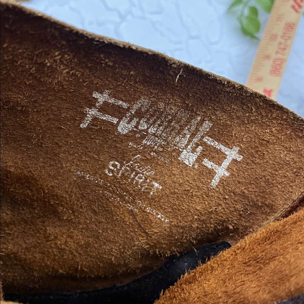 Corral Boots - Picture 4 of 10